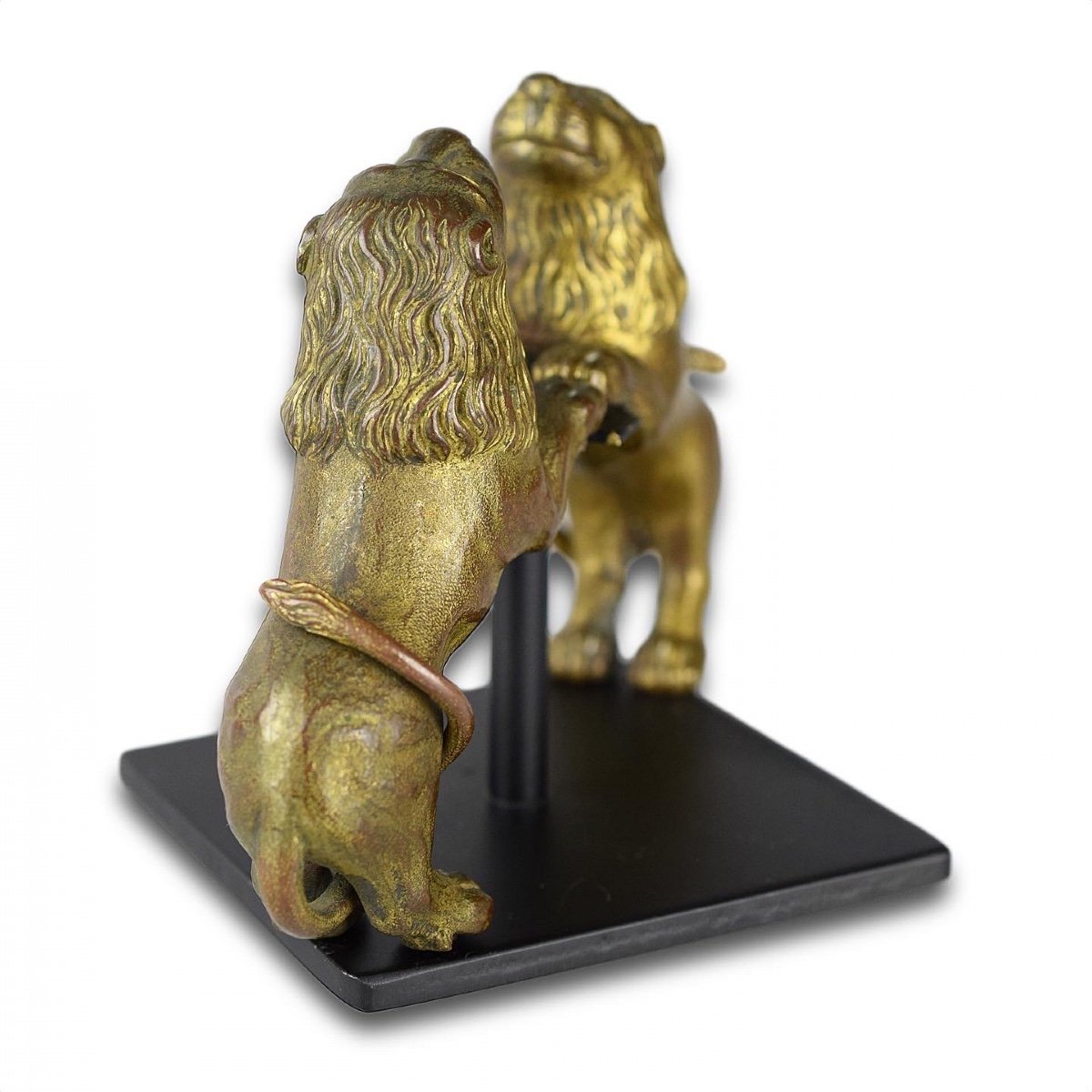 Paire De Modèles De Lions Renaissance En Bronze Doré. Italien, XVIe Siècle.   -photo-4