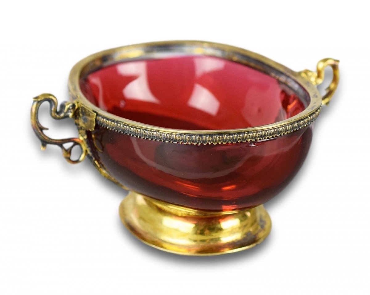 Bol En Verre Rubis Monté Sur Vermeil. Allemand, XIXe Siècle.  -photo-3