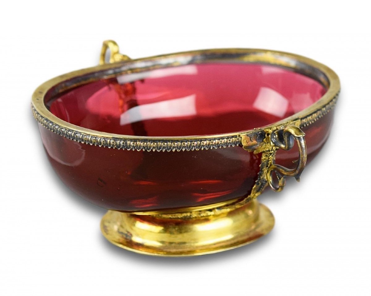 Bol En Verre Rubis Monté Sur Vermeil. Allemand, XIXe Siècle.  -photo-3