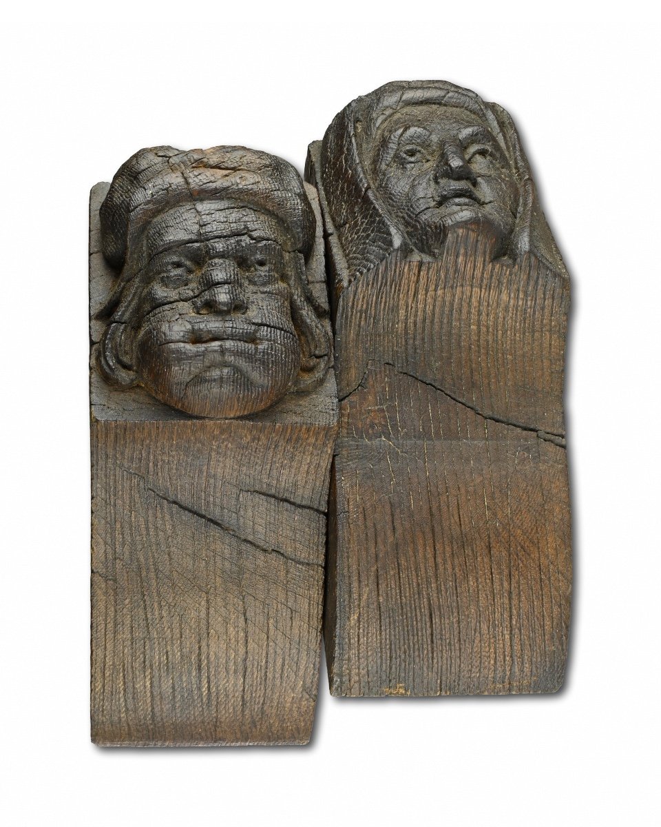Fine Pair Of Oak Corbels Of A Man And A Woman. English, 15th - 16th Century. -photo-6