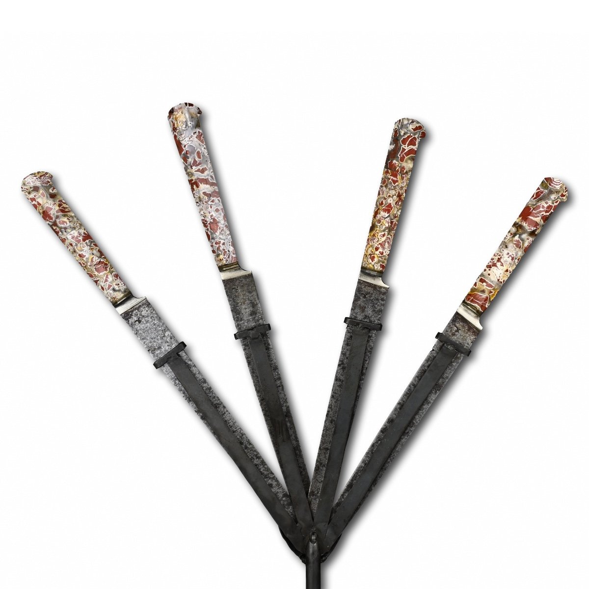 Four Renaissance Knives With Jasper Handles. English Or French, 17th Century.-photo-3