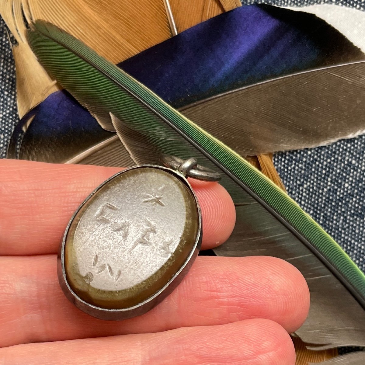 Pendentif En Argent Avec Intaille Gnostique d'Anubis. Romain, Iie-iiie Siècle Après Jc. -photo-6