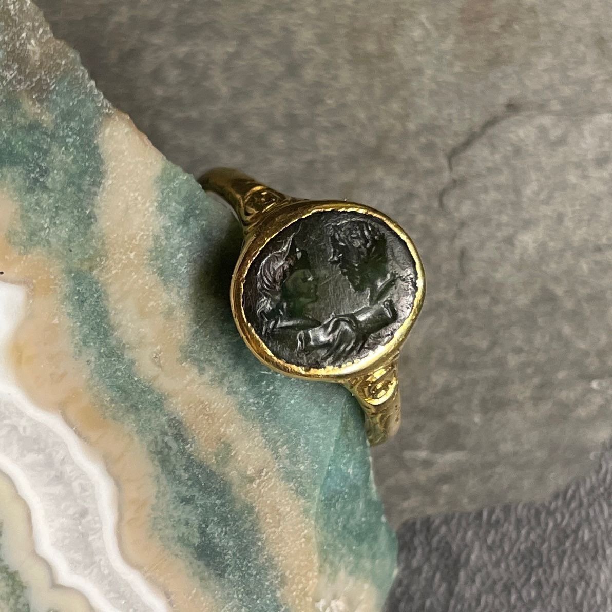 Renaissance Gold Ring With An Ancient Plasma Intaglio. German, Late 16th Century-photo-6