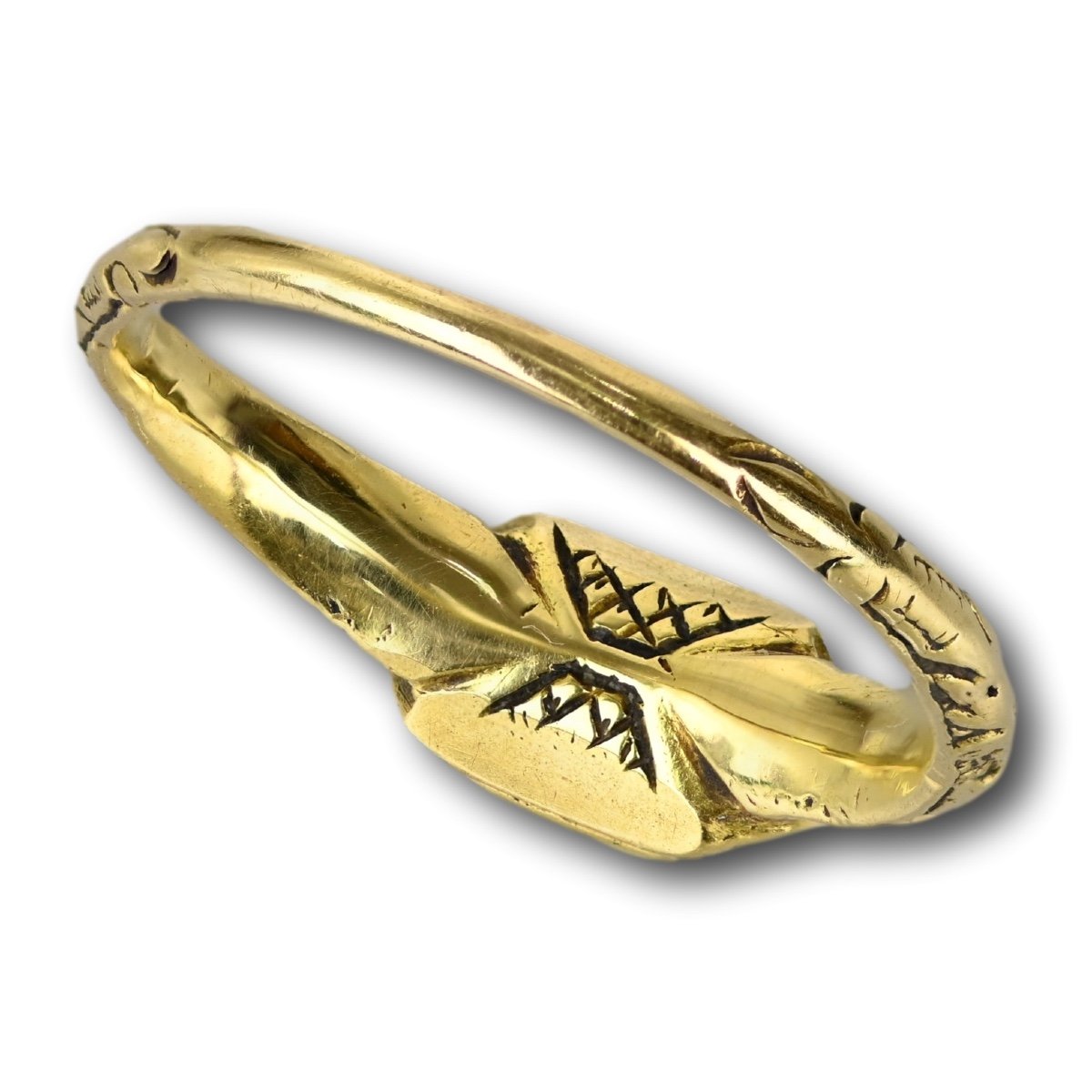 Délicate Bague Renaissance En Or Sertie d'Un Diamant. Européen, XVIe Siècle.-photo-3
