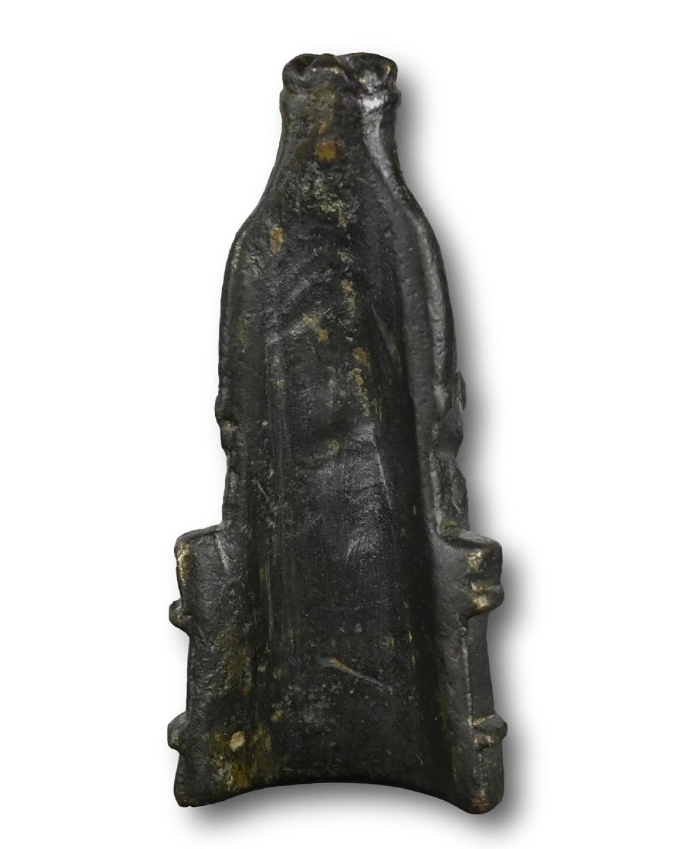 Bronze Figure Of The Seated Madonna And Child. English Or German, 14th Century.-photo-3