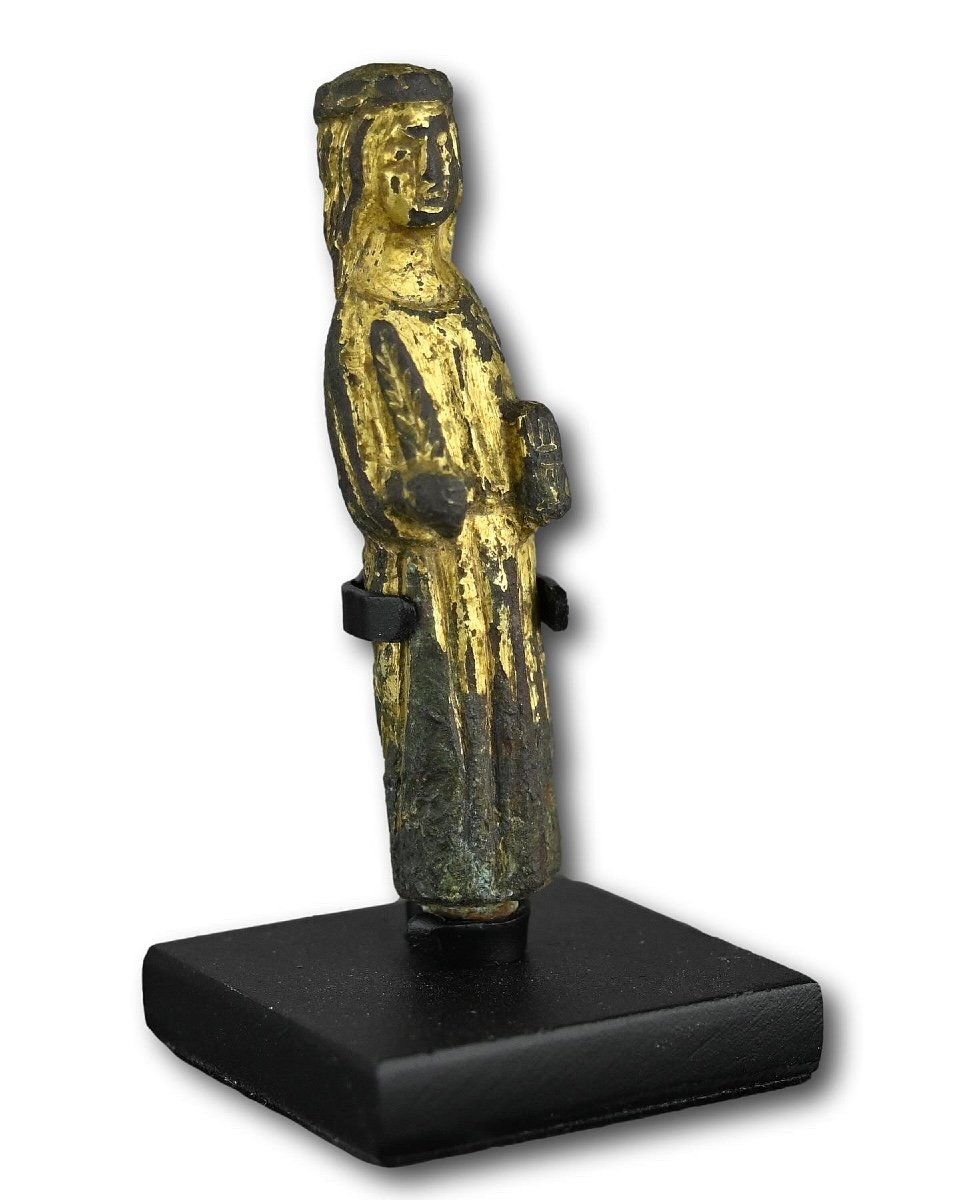 Petite Figure En Bronze Doré De Sainte Catherine d'Alexandrie. Anglais, XVe Siècle  -photo-4