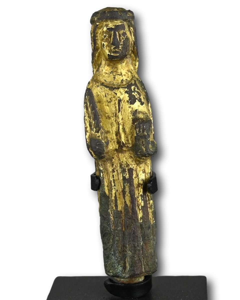 Petite Figure En Bronze Doré De Sainte Catherine d'Alexandrie. Anglais, XVe Siècle  
