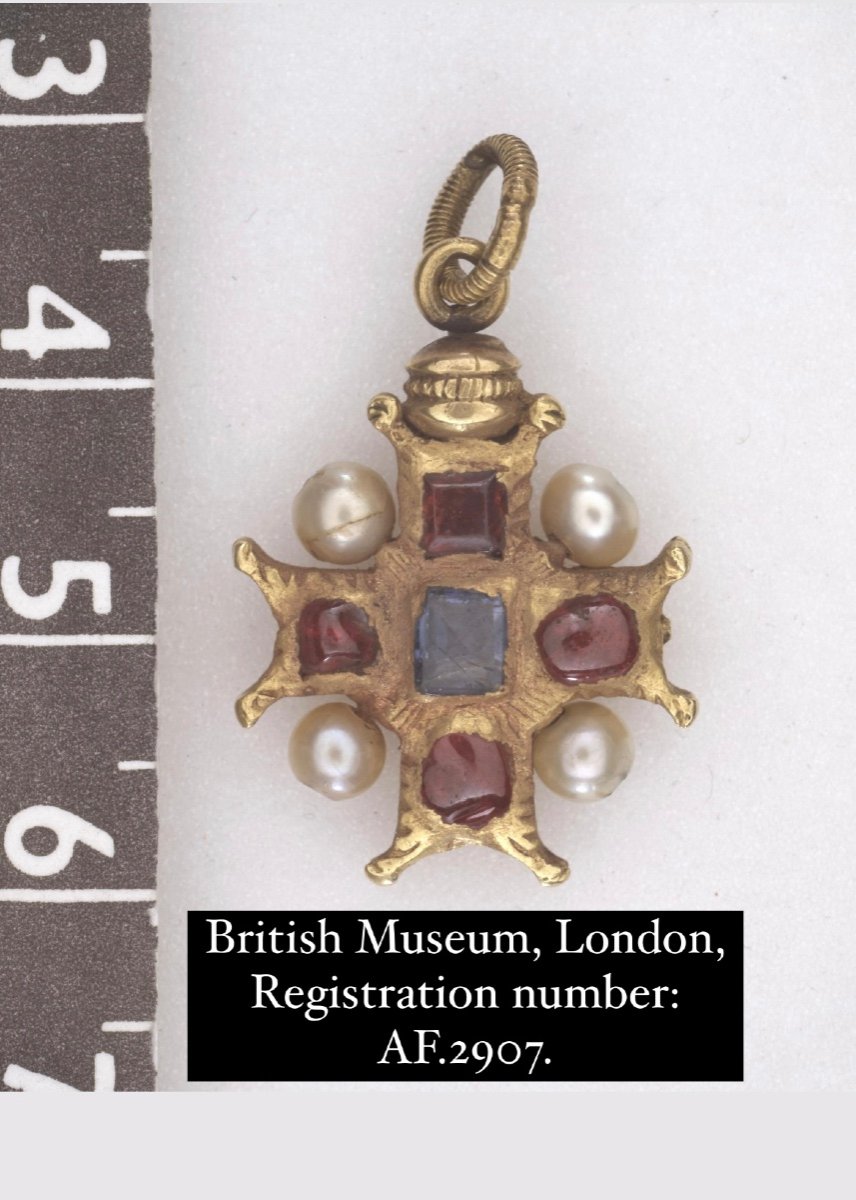 Pendentif Croix En Or, Grenat Hessonite Et Perle. Anglais Ou Allemand, XVIe Siècle.  -photo-7