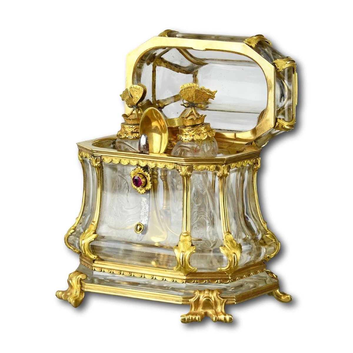Exceptionnel Nécessaire En Cristal De Roche Monté Sur Or. Français Ou Allemand, XVIIIe Siècle  -photo-2
