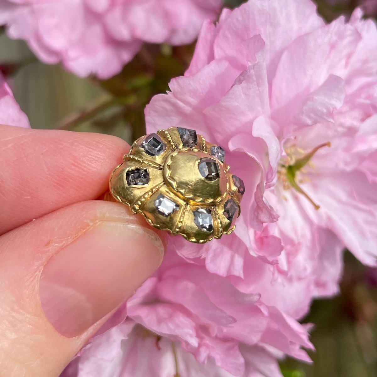 Bague En Or à Haute Teneur En Carats Et Diamants Taille Table. Ibérique, Fin Du XVIIe Siècle.  -photo-6