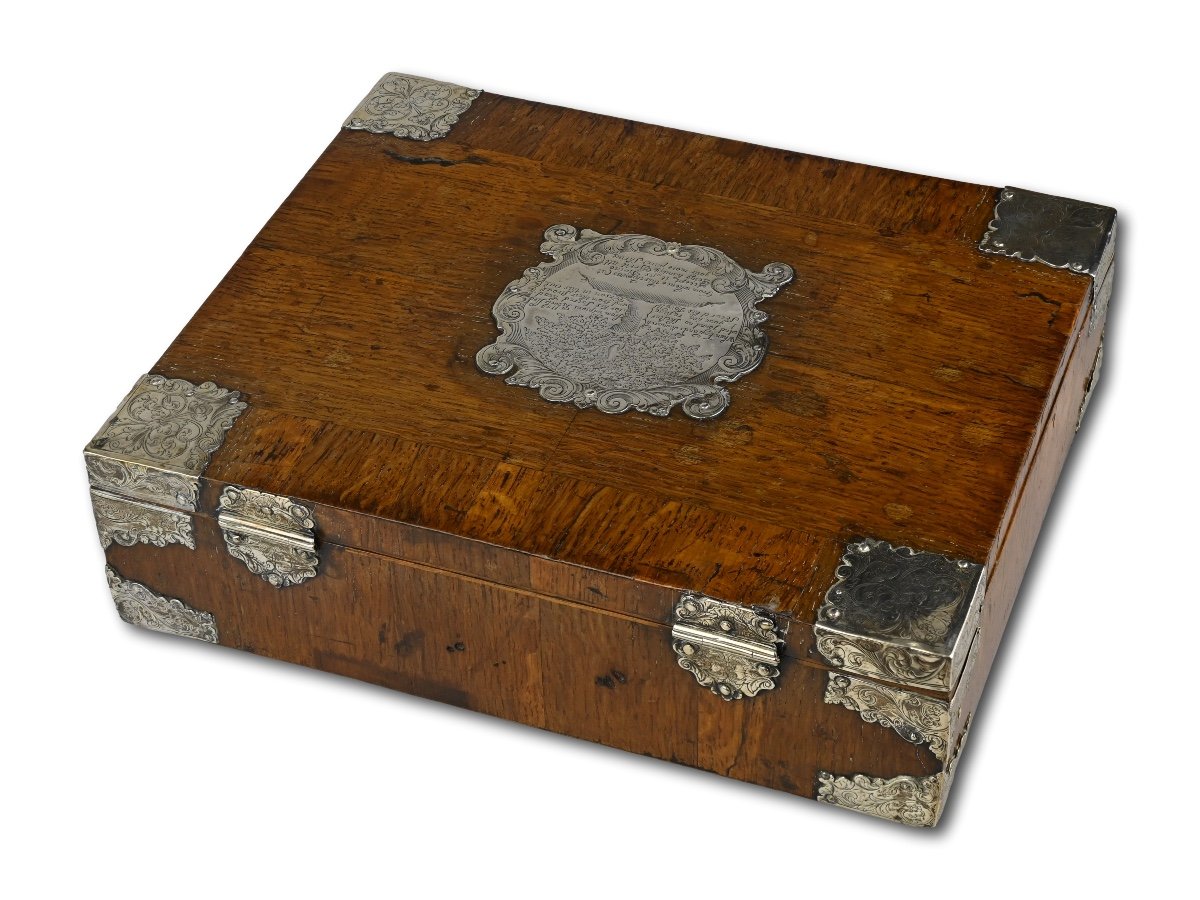 Boscobel Oak Casket With Engraved Silver Mounts. English, Late 17th Century.-photo-3