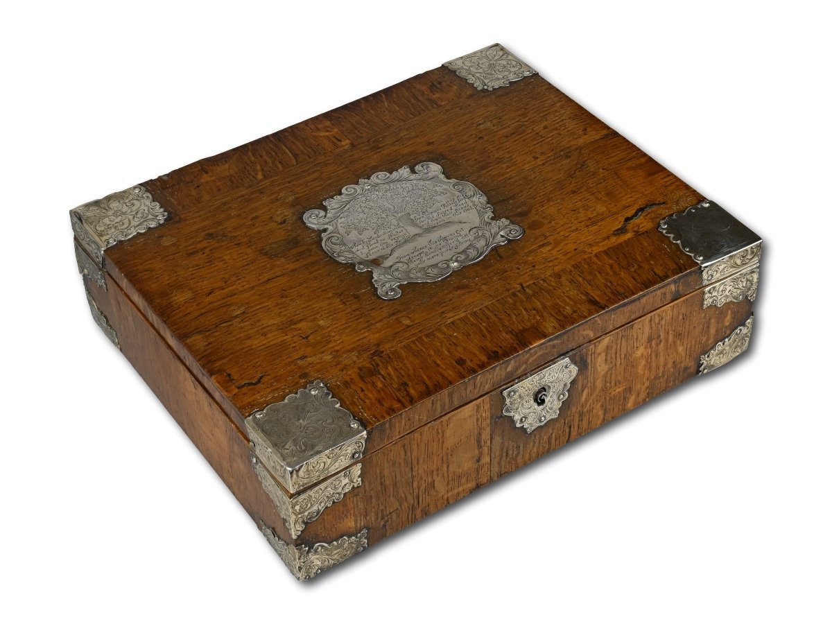Boscobel Oak Casket With Engraved Silver Mounts. English, Late 17th Century.-photo-4