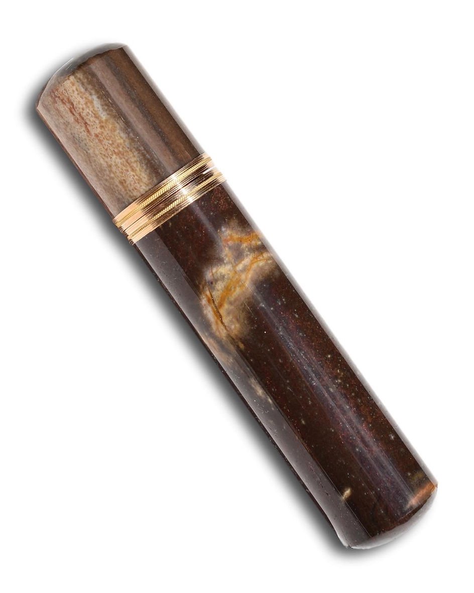   Petrified Wood Agate Bodkin Case With Gold Mounts. English, Circa 1760.