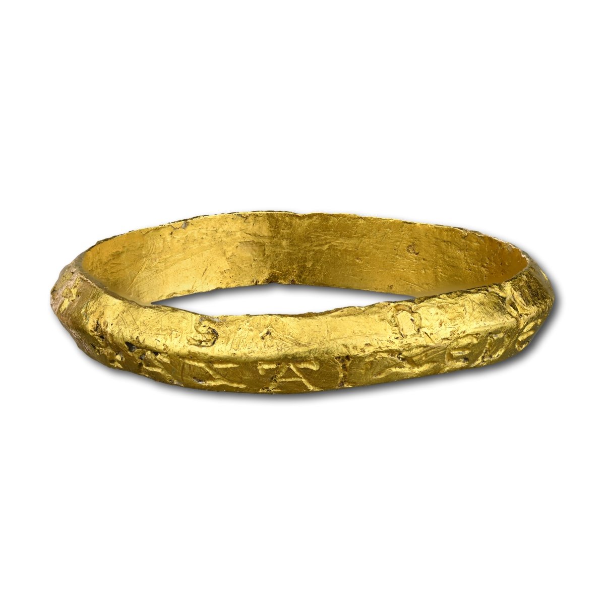 Bague à Breloques Magique En Or Avec Inscriptions Talismaniques. Anglais, 13ème Siècle.  -photo-2