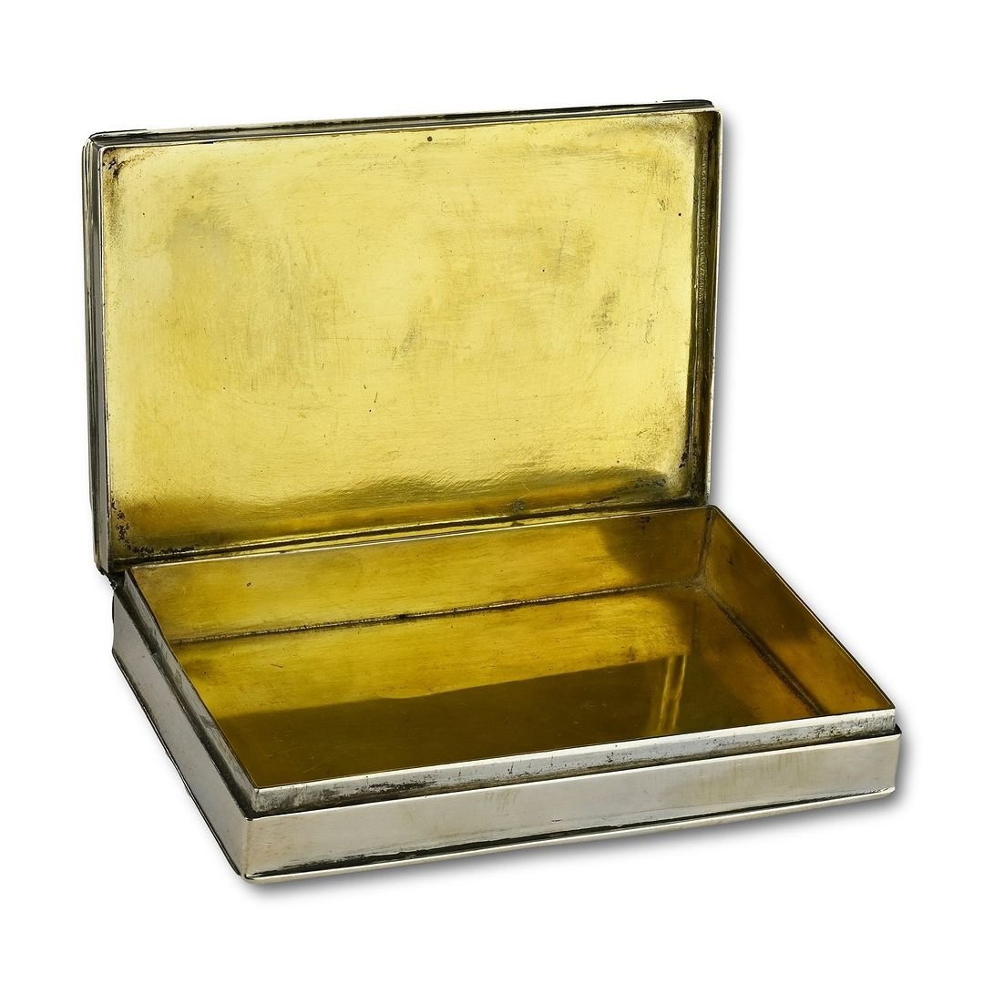 Tabatière à Quantième Perpétuel En Argent. Allemand, Première Moitié Du XVIIIe Siècle. -photo-1