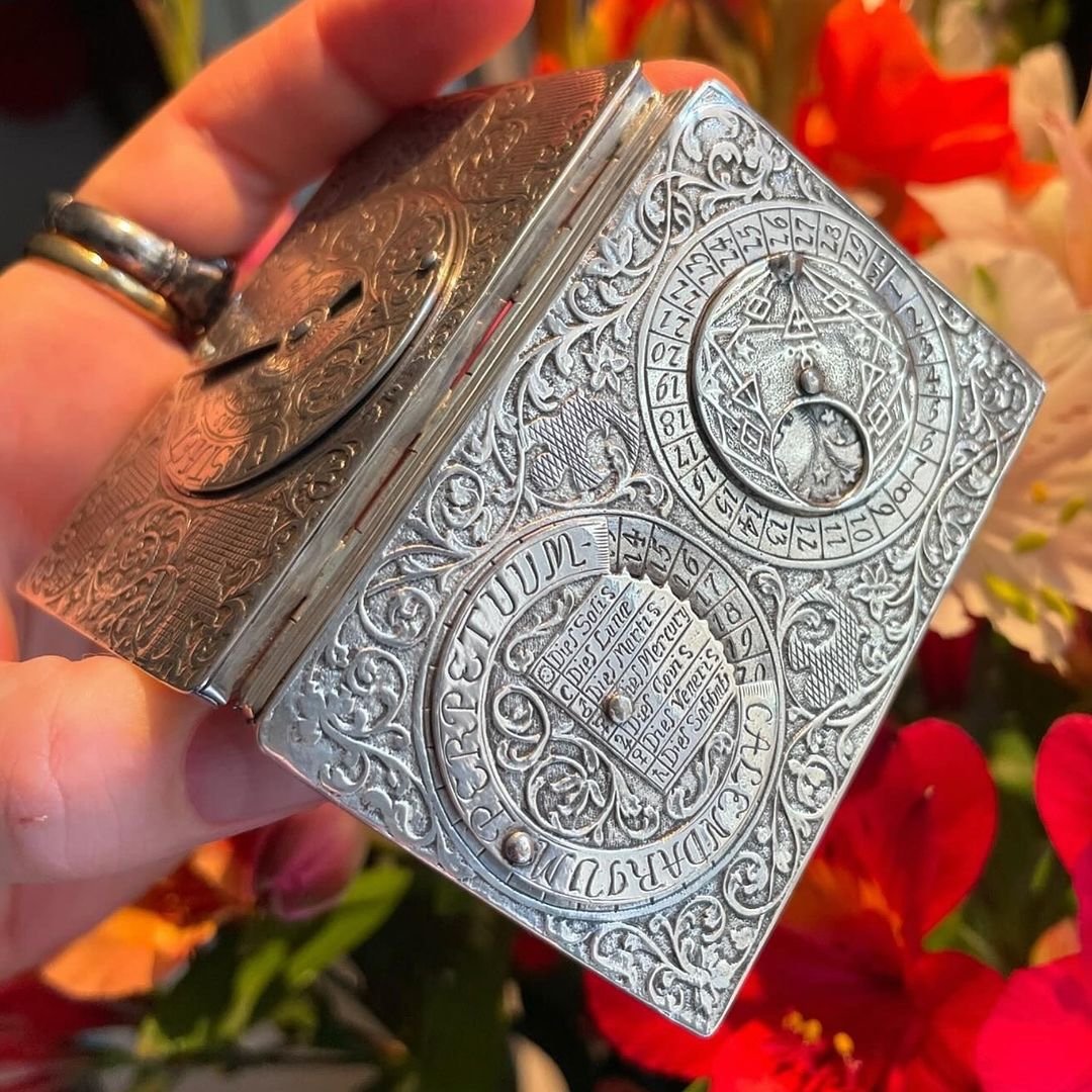 Tabatière à Quantième Perpétuel En Argent. Allemand, Première Moitié Du XVIIIe Siècle. -photo-4