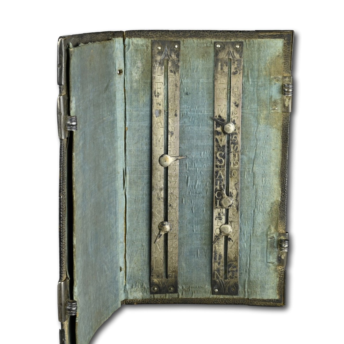 Reliure En Cuir Avec Passe-partout Argenté Et Calendrier Interne. Français, XVIIIe Siècle.  -photo-4