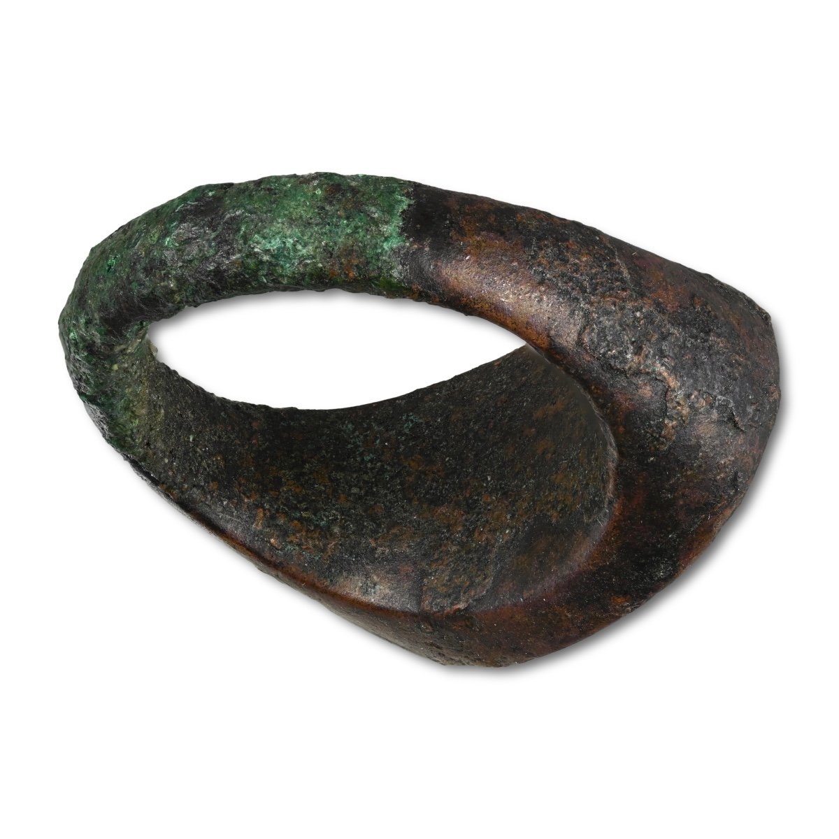 Egyptian Bronze Stirrup Ring. New Kingdom, Reign Of Akhenaten, 1353-1335 B.c.-photo-1
