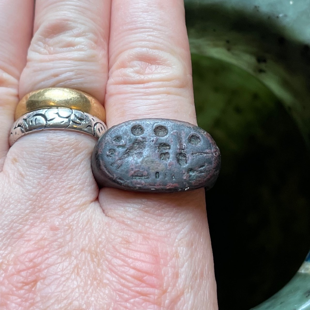 Egyptian Bronze Stirrup Ring. New Kingdom, Reign Of Akhenaten, 1353-1335 B.c.-photo-5
