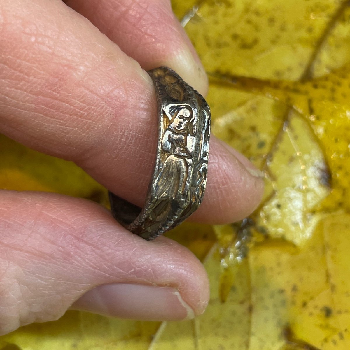 Silver Gilt Iconographic Ring With Female Saints. English, 15th Century.-photo-6
