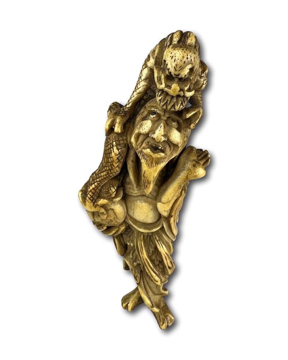 Large Stag Antler Netsuke Of Bashiko Sennin. Japan, 18th Century.-photo-5