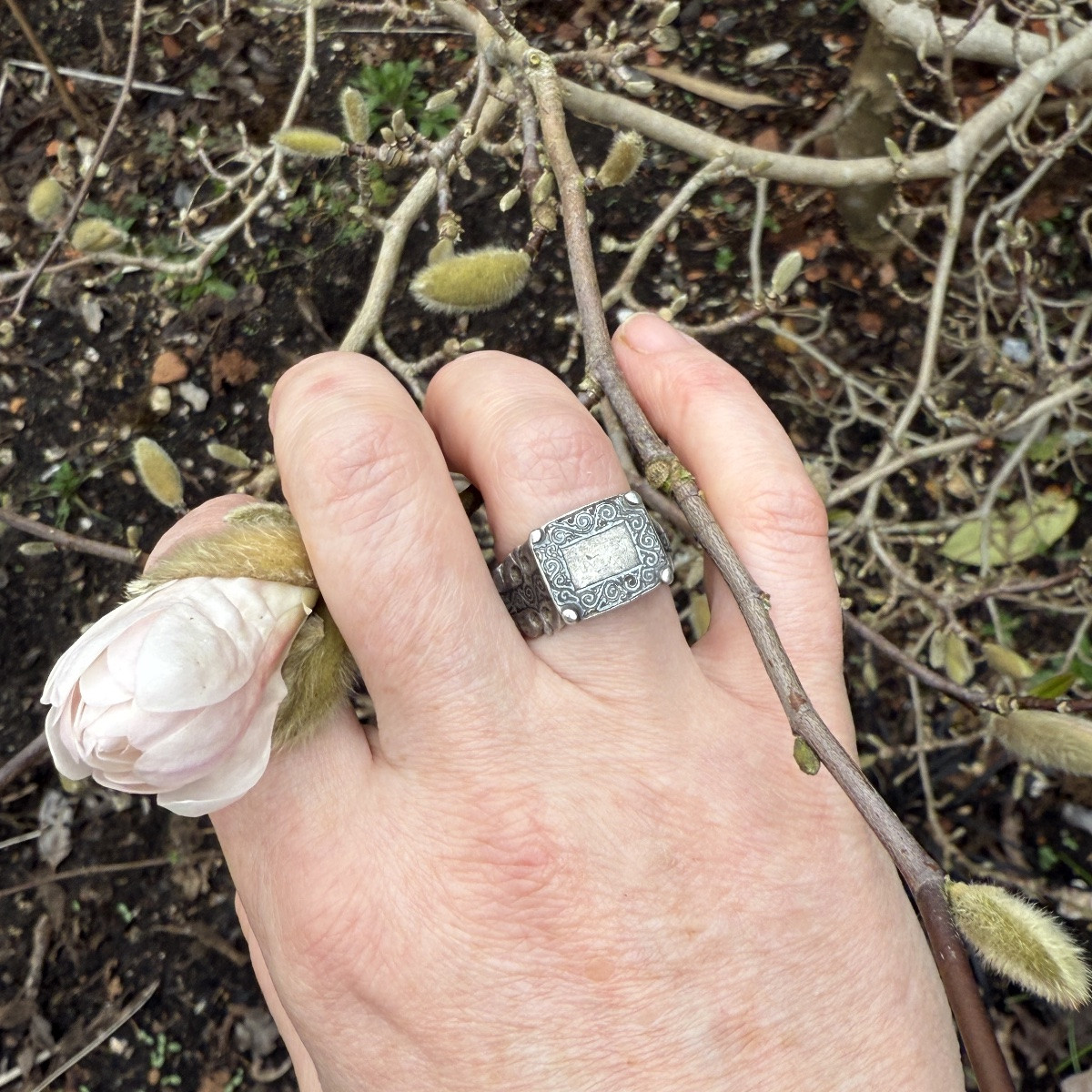 Bague Seldjoukide En Argent Et Nielle. Perse, XIIe-xiiie Siècles.-photo-6