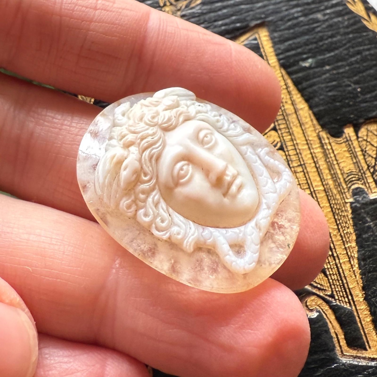 Sardonyx Cameo Of Medusa. Italian, First Half Of The 19th Century.  -photo-2