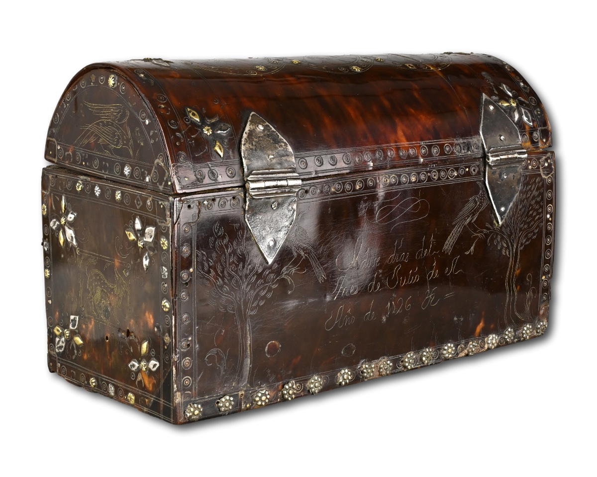 Documentary Tortoiseshell Casket From The Zúñiga Family Workshop, Dated 1726.-photo-2