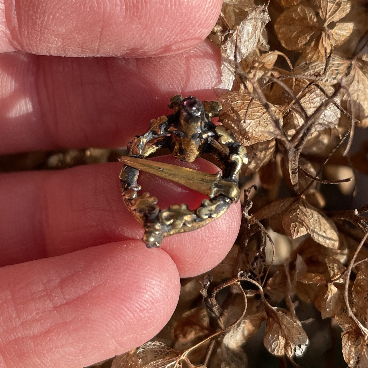 Broche Médiévale En Vermeil Ornée d'Un Grenat. Anglaise Ou Française, XIIIe-xive Siècle. -photo-4