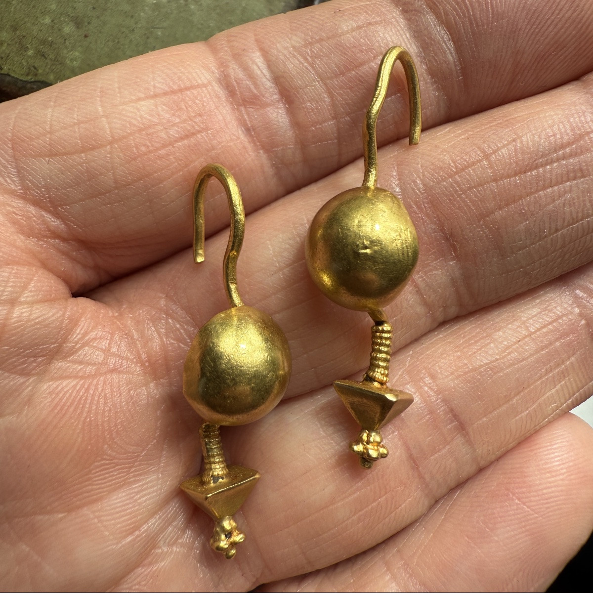 Paire De Boucles d'Oreilles En Or De La Rome Antique. Ier-iiie Siècle Apr. J.-c. -photo-8