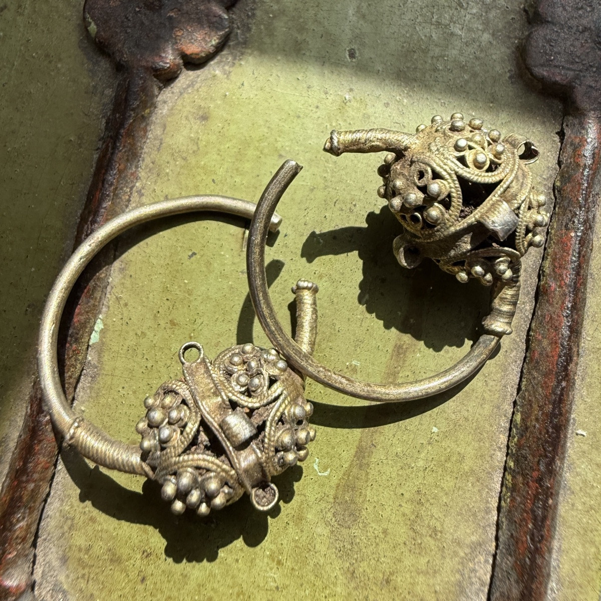 Pair Of Silver-gilt Filigree Hoop Earrings. Byzantine Empire, 8–12th Century Ad.-photo-3