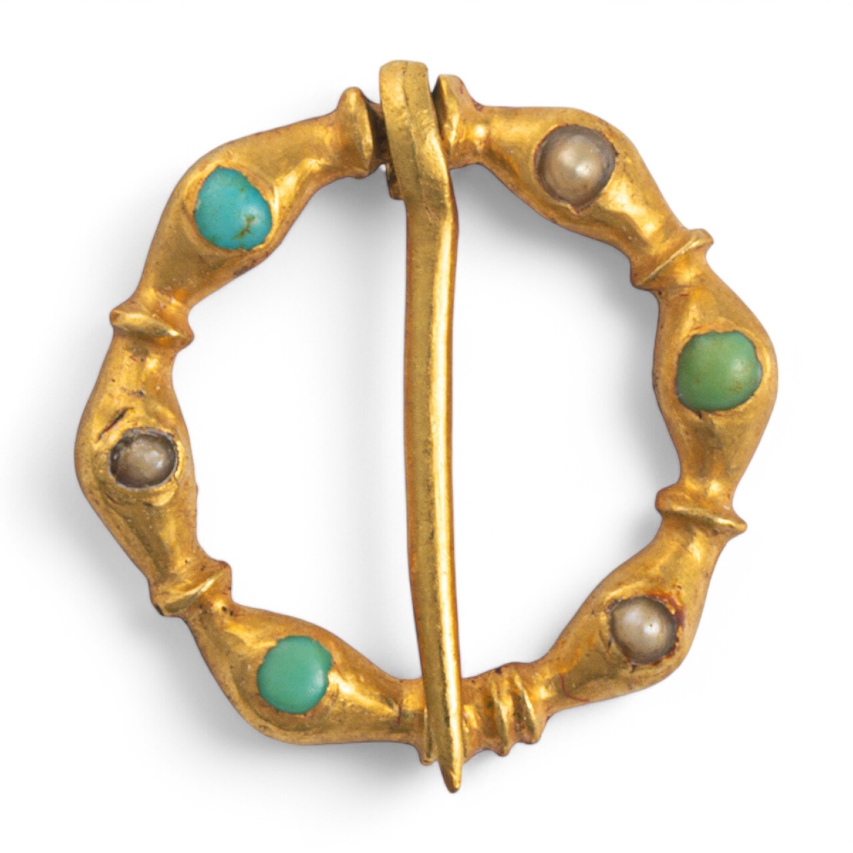 Broche-anneau En Or, Perles Et Turquoise. Française Ou Anglaise, XIIIe Siècle. 