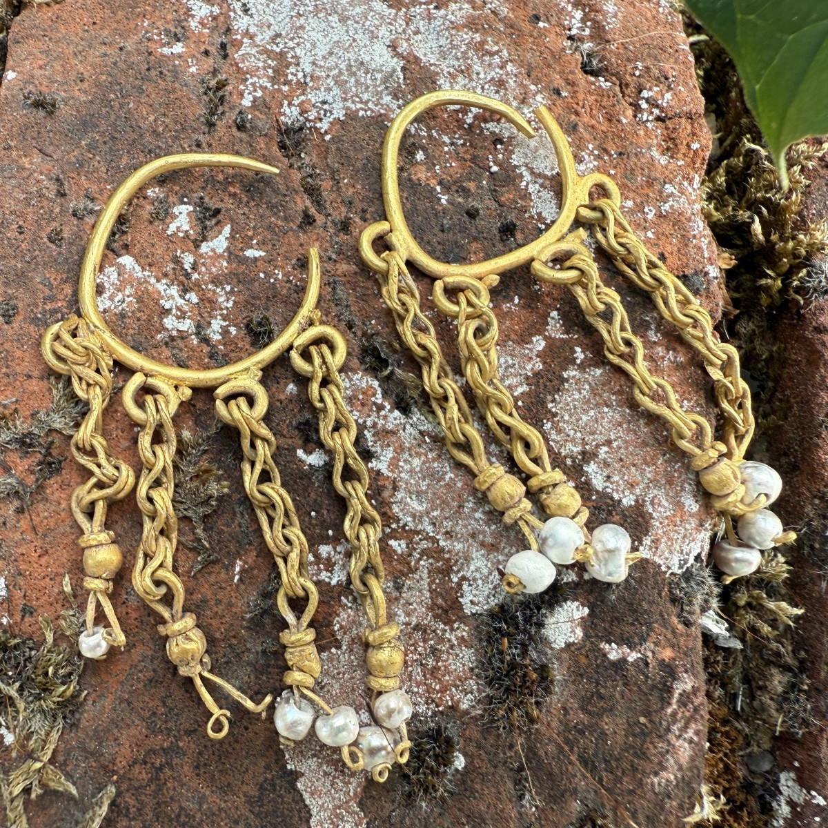 Boucles d'oreilles romaines en or avec pendants de perles. Méditerranée orientale, IVe-VIe sièc-photo-2