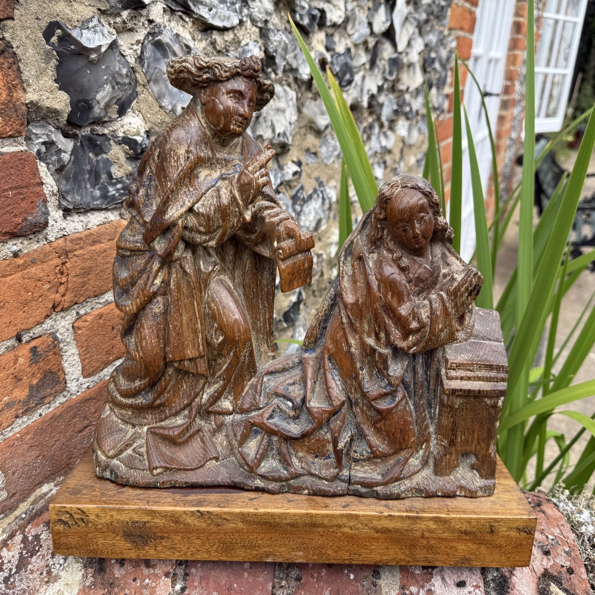Oak Relief Of The Annunciation. Southern Netherlands, Early 16th Century.-photo-3