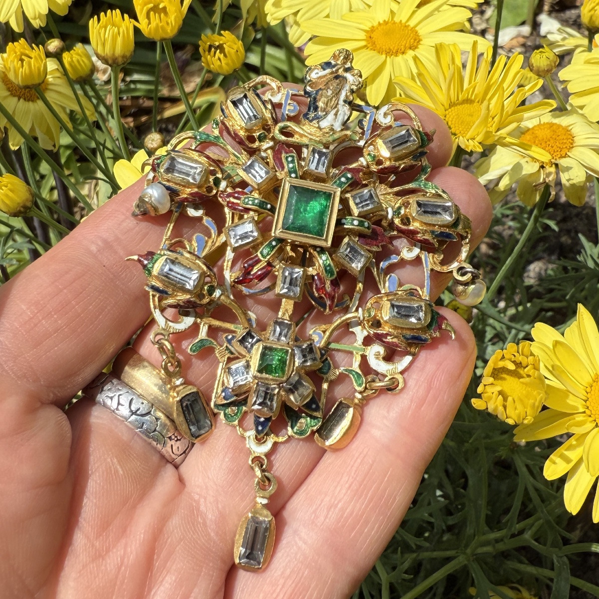 A Large Gold And Enamel Devotional Pendant. German Or Austrian, Circa 1600.-photo-6