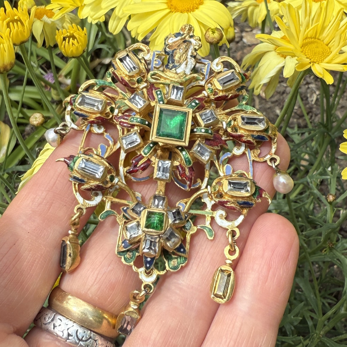 A Large Gold And Enamel Devotional Pendant. German Or Austrian, Circa 1600.-photo-8