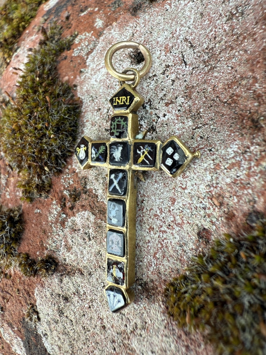 Enamelled Gold Cross With Instruments Of The Passion. German, Early 17th Century-photo-2