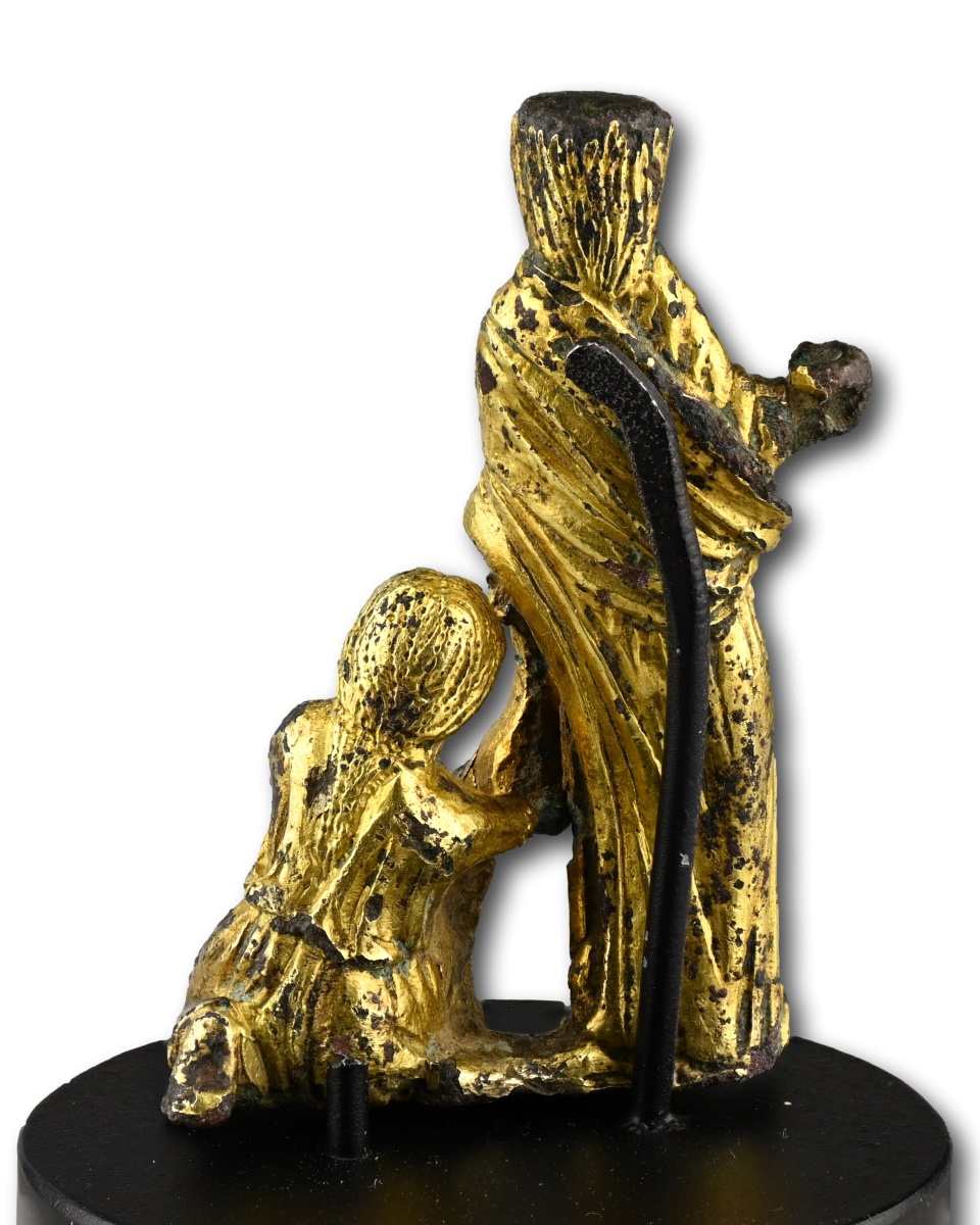 Gilt-bronze Group Depicting An Act Of Almsgiving. England, Early 12th Century-photo-7