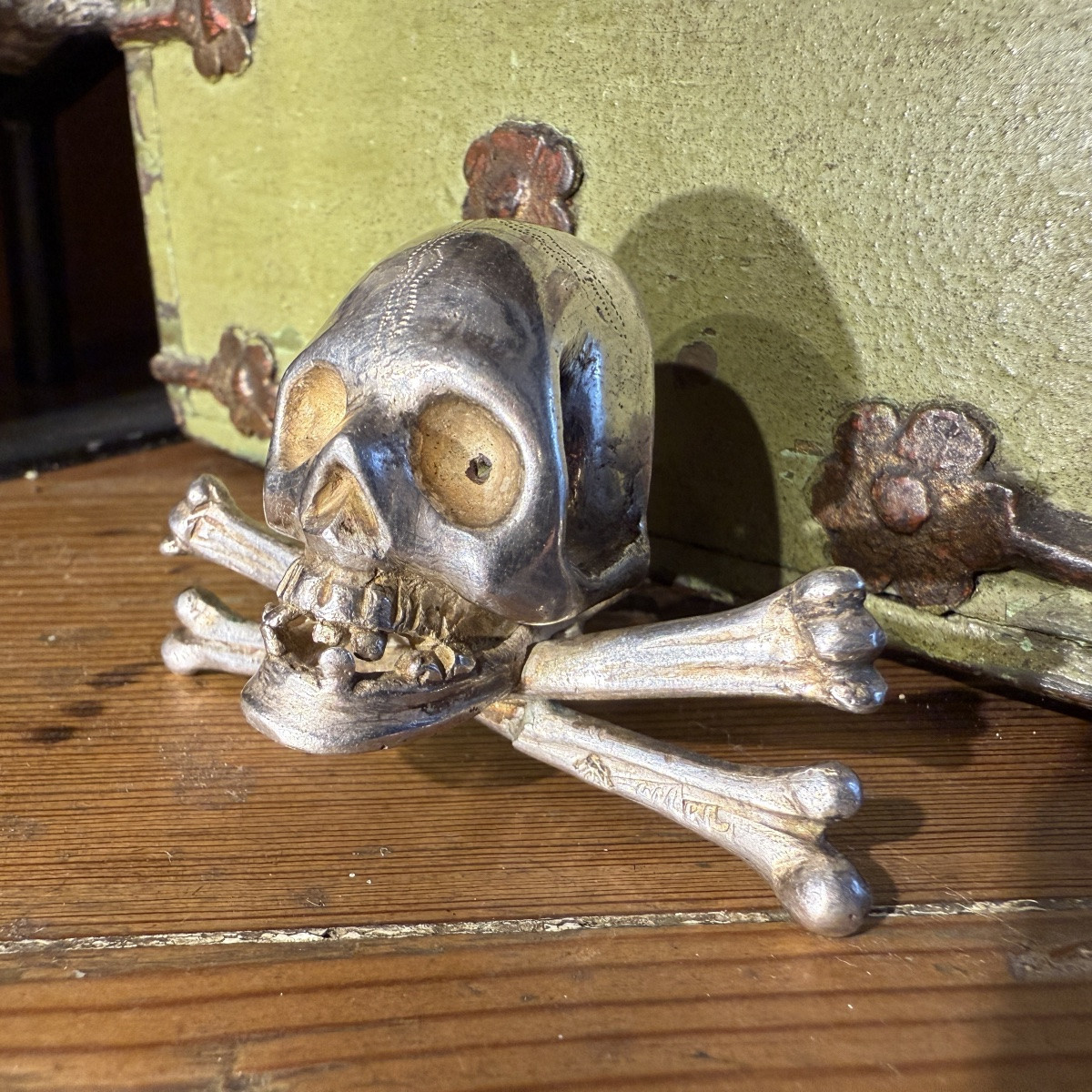 Silver Skull And Crossbones From The Base Of A Crucifix. Italian, 17th Century.-photo-3