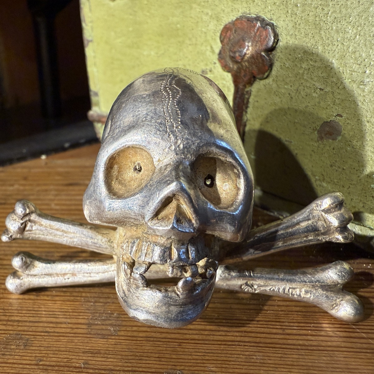 Silver Skull And Crossbones From The Base Of A Crucifix. Italian, 17th Century.-photo-5