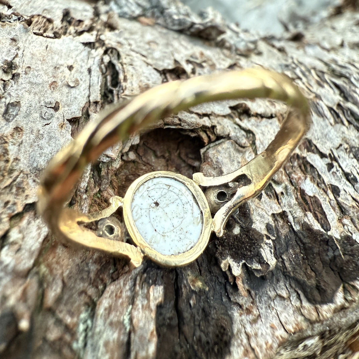 Masquerade Ring Concealing A Lover’s Inscription. Western Europe, Circa 1760.-photo-4