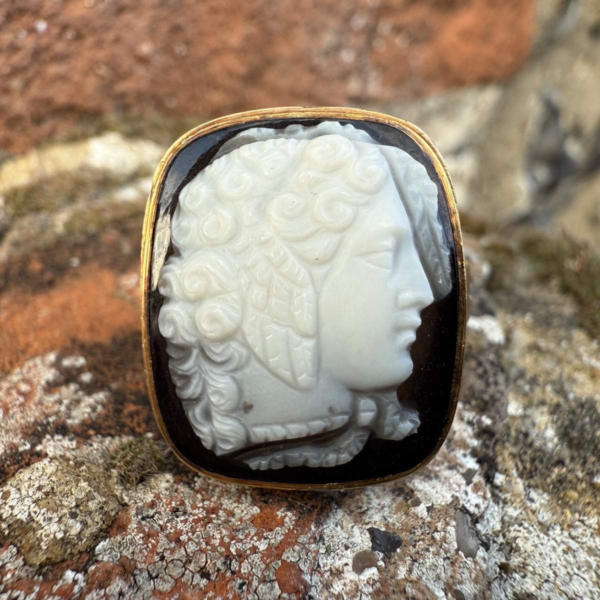 Gold Ring Set With A 19th Century Sardonyx Cameo Of Medusa.-photo-4