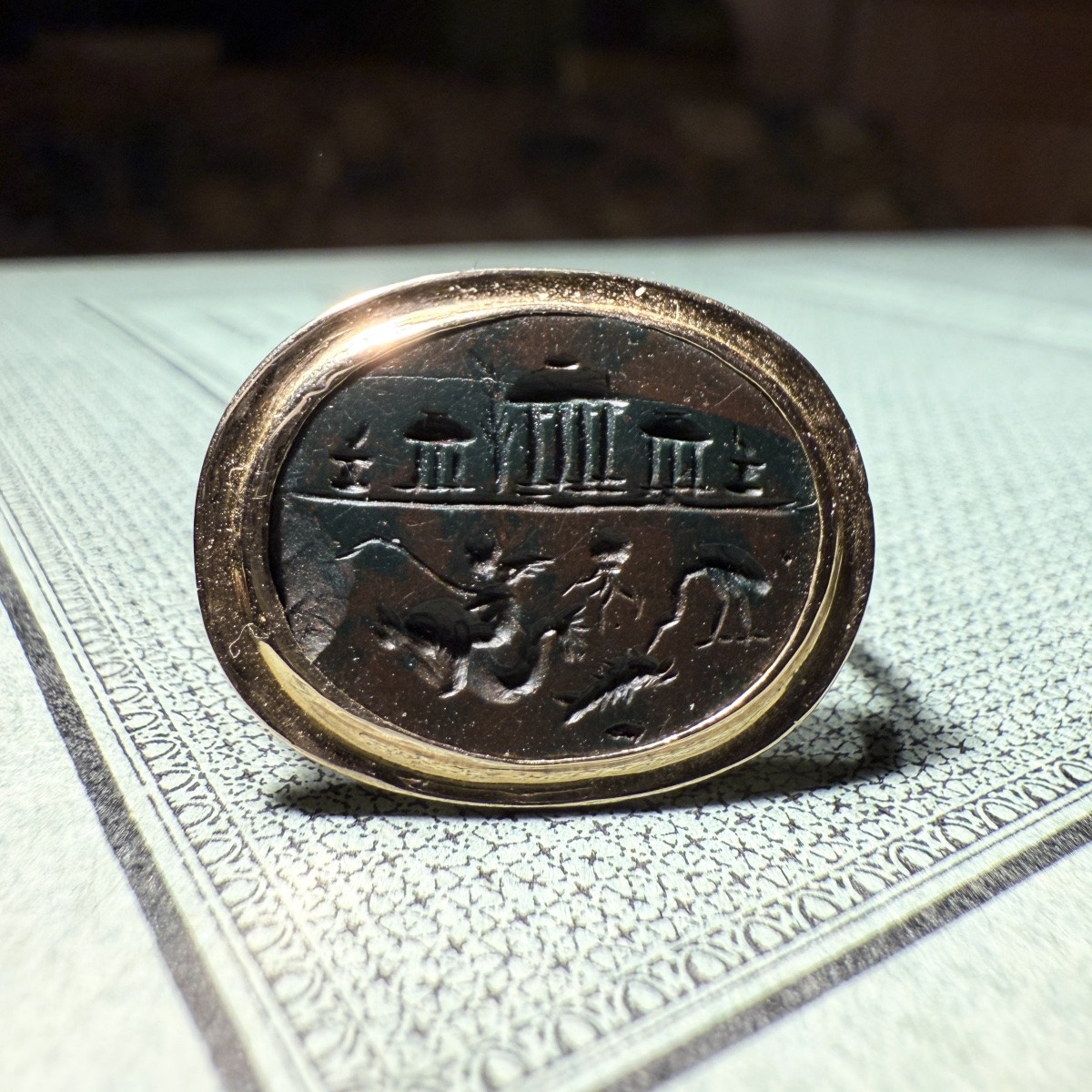 Bague en or avec intaille en jaspe magique romain. Romain, Ier-IIe siècle ap. J.-C.  -photo-4