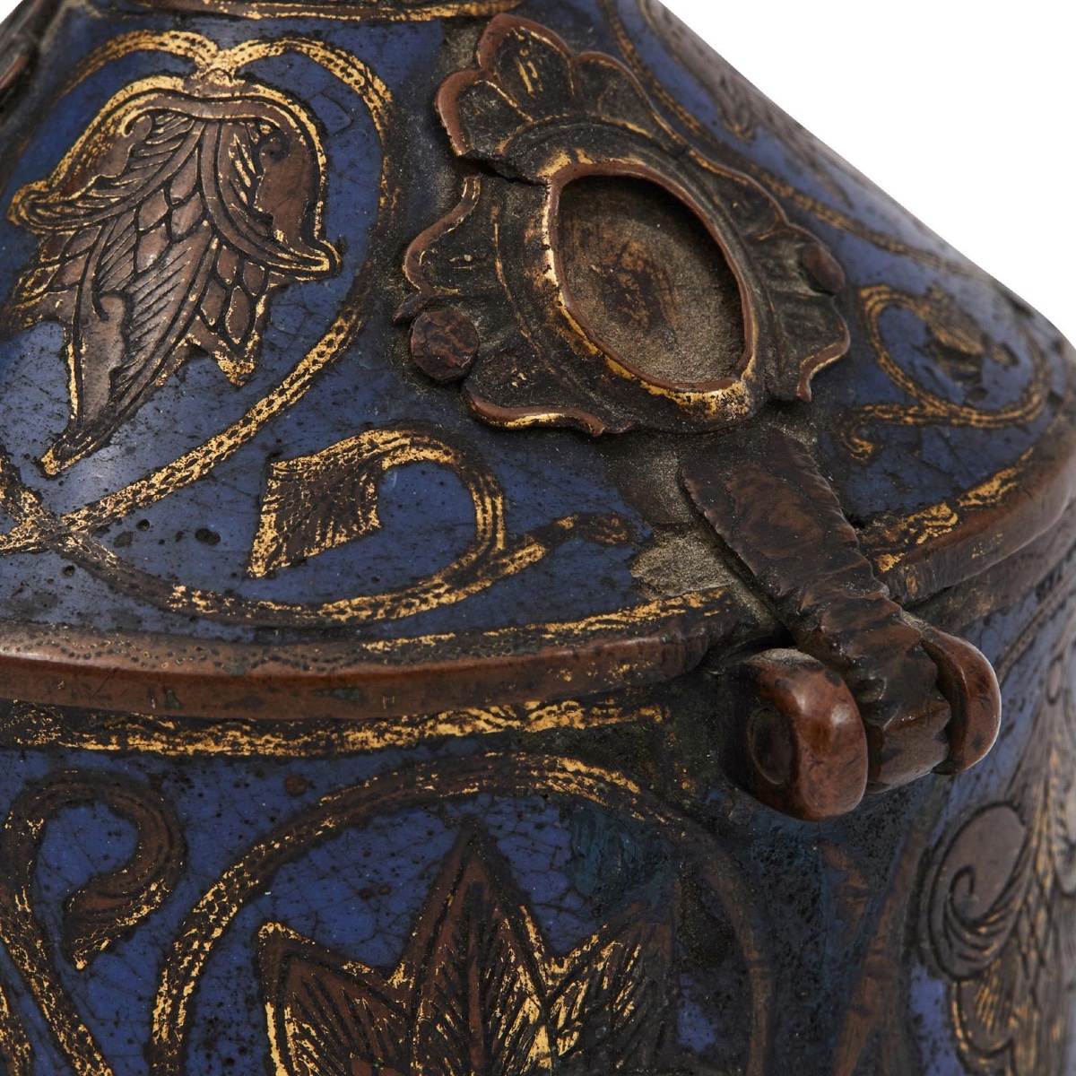 Pyxide de Limoges en cuivre doré émaillé champlevé, orné de cabochons, XIIIe siècle.-photo-2