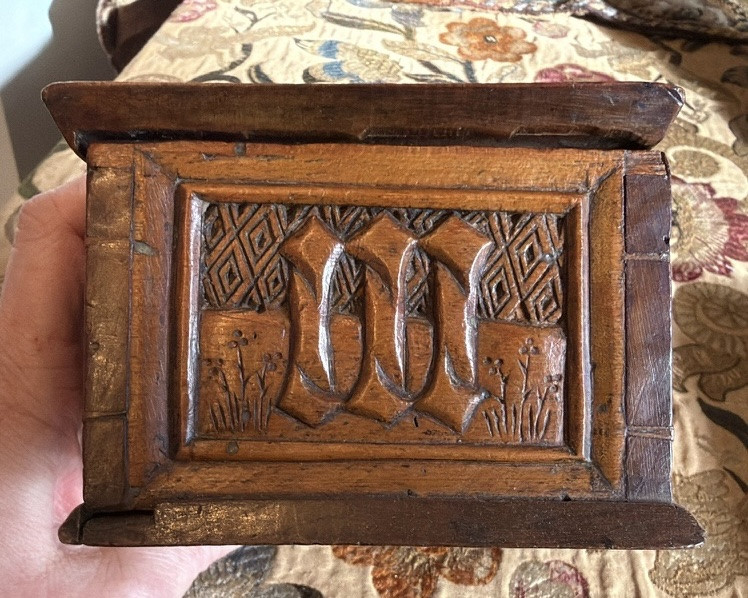 Small Minnekästchen. Southern Germany, Rhine Valley, 15th Century.-photo-5