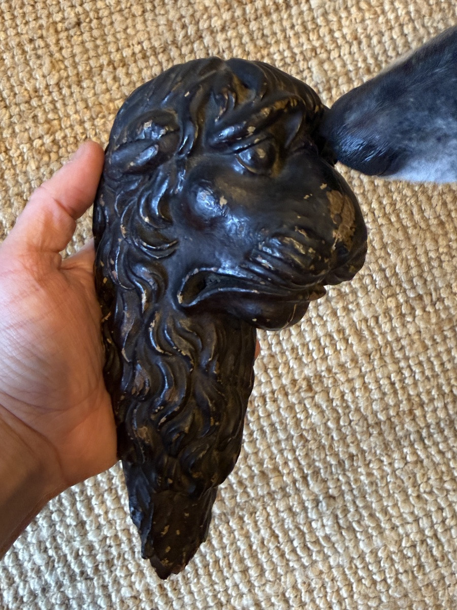Support de masque de lion en bois sculpté. Angleterre, XVIIIe siècle.  -photo-4
