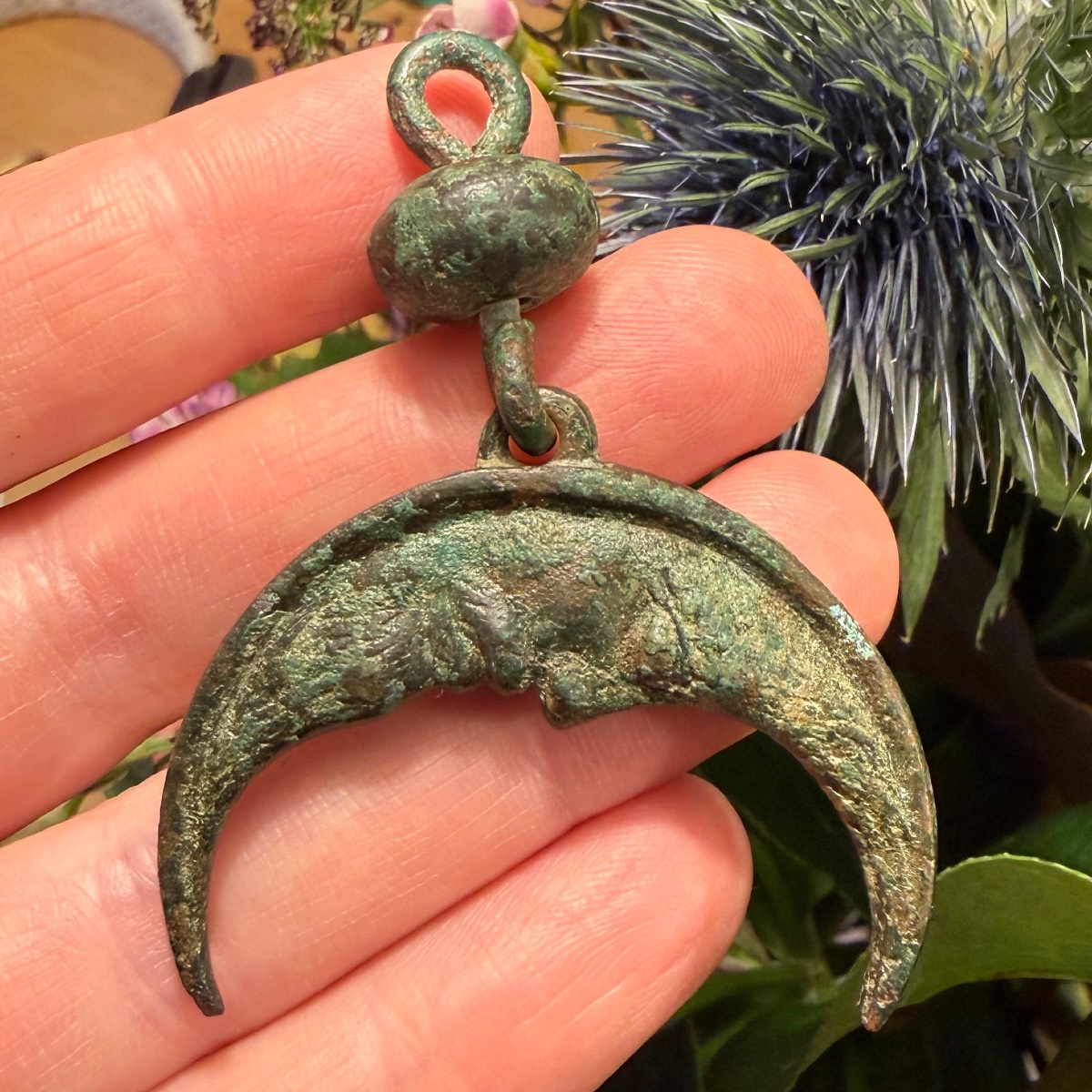 Bronze Moon Pendant With Anthropomorphic Face. Finland Or Gotland, 14th Century.-photo-3