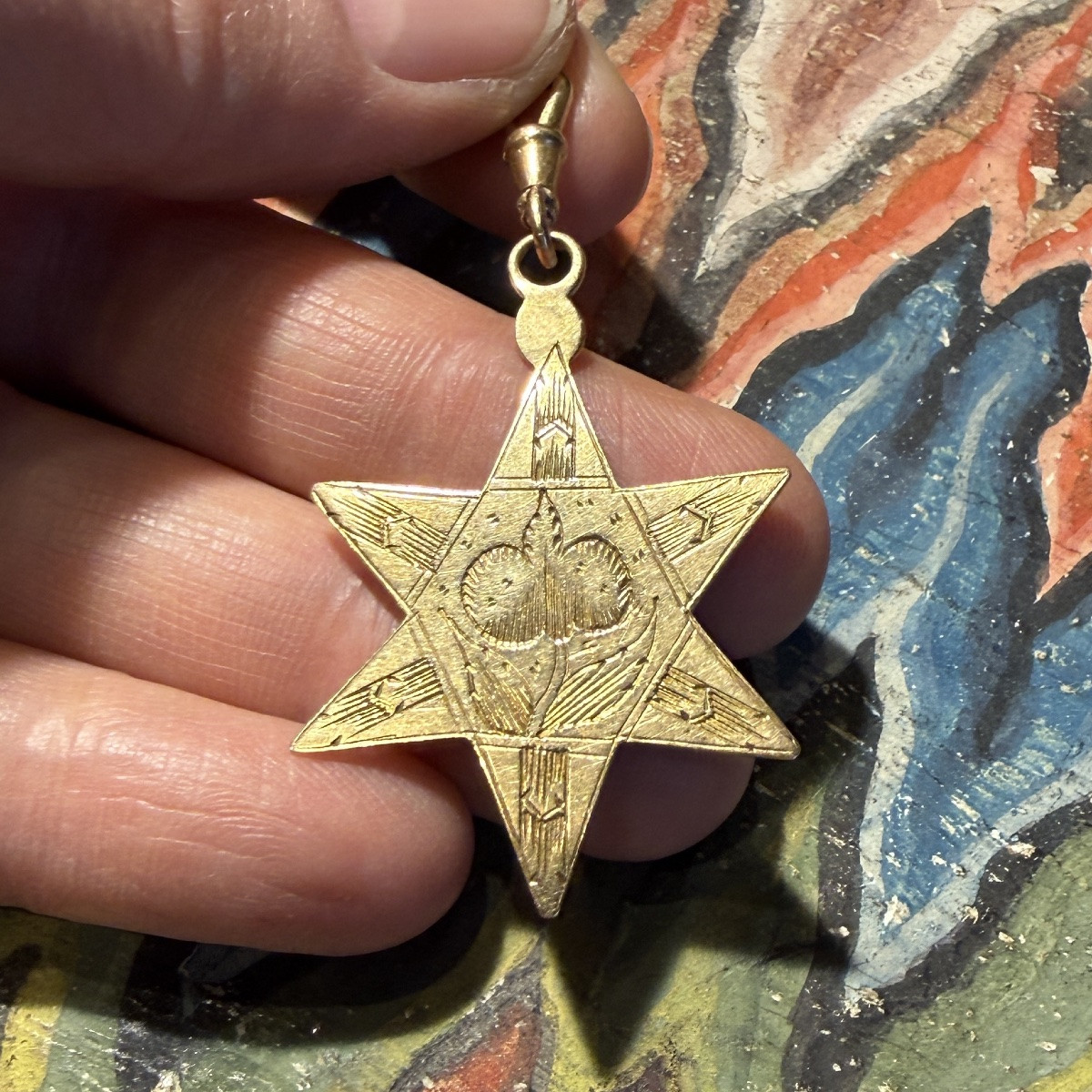 Gold Star Pendant Engraved With Foliate Ornament. Dutch, Late 17th Century.-photo-7