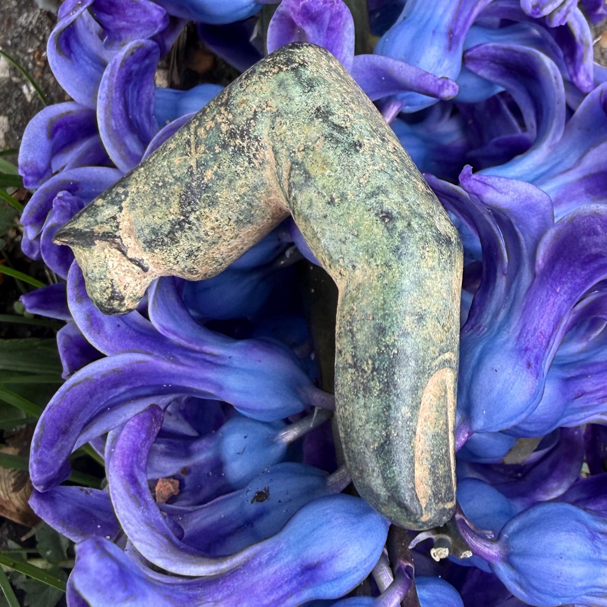 Ancient Bronze Bent Finger. Roman, 1st–4th Century A.d.  -photo-2