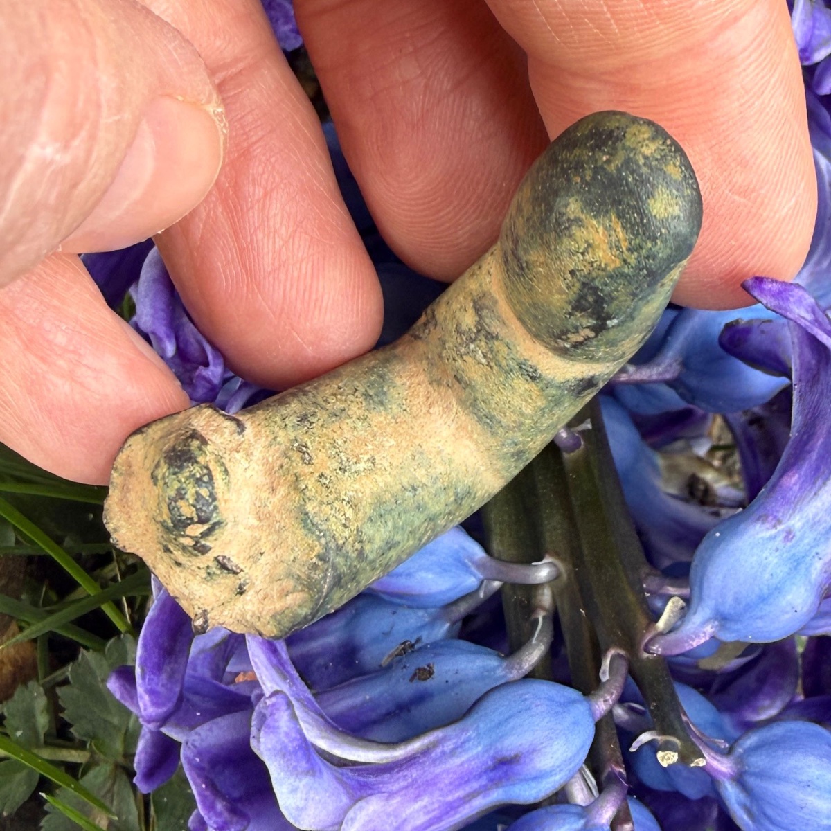 Ancient Bronze Bent Finger. Roman, 1st–4th Century A.d.  -photo-2